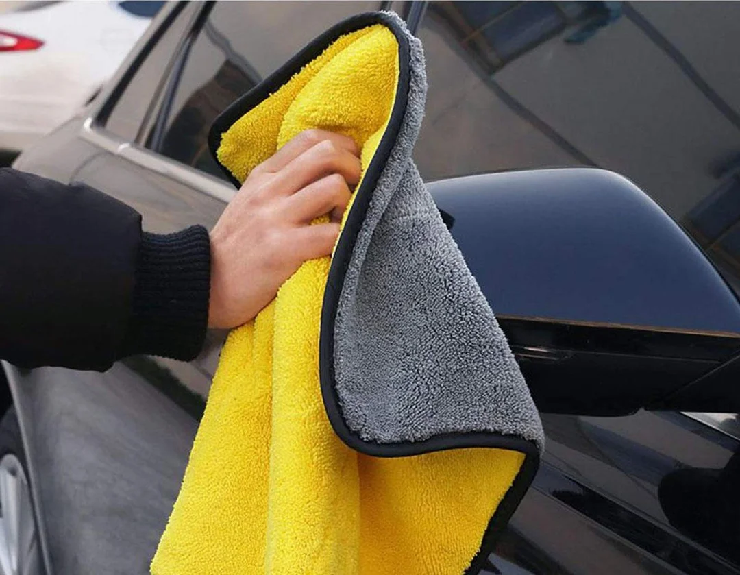 CarFrill Microfiber Car Cleaning Cloth | for Detailing & Polishing 800 GSM  Pack of 3, 45x40 cm  image 4