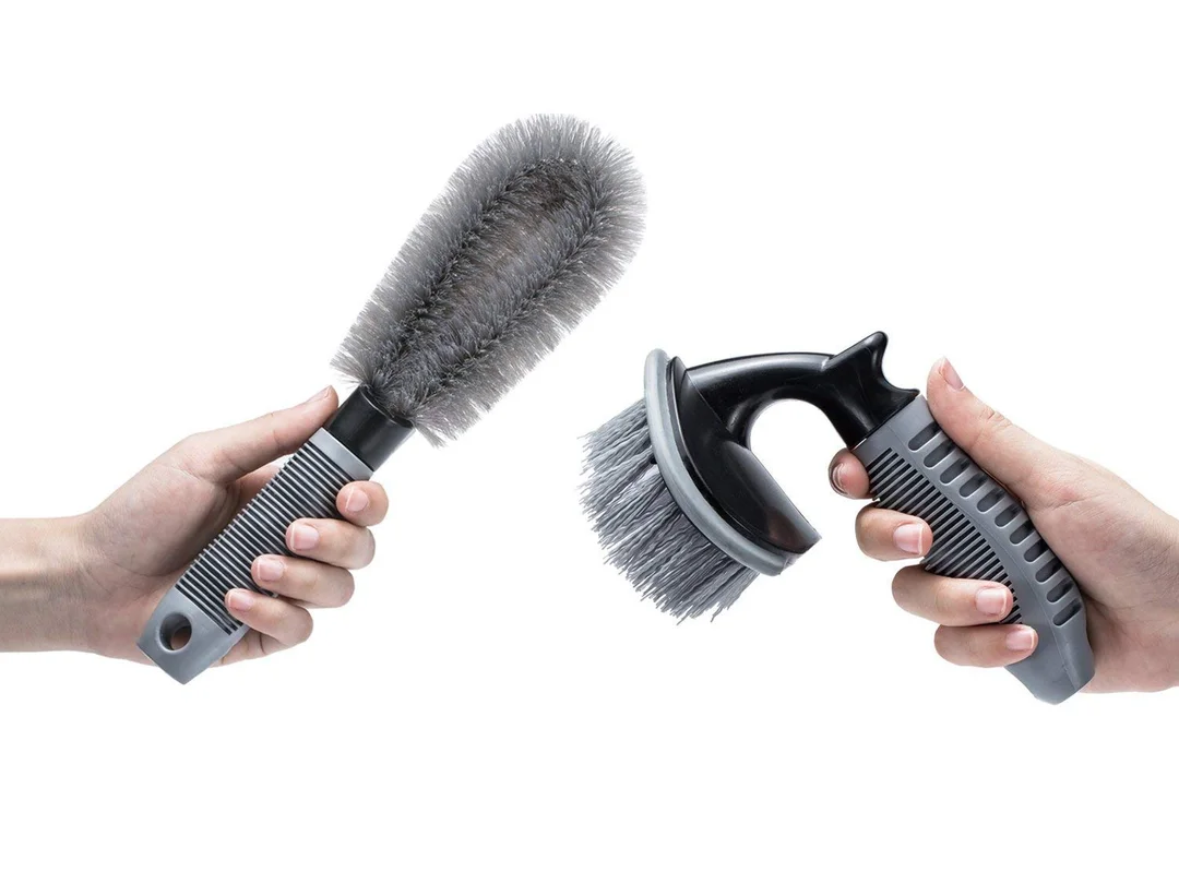 CarFrill Steel & Alloy Wheel Cleaning Brush | 2 Pcs Rim Cleaner for Car, Motorcycle & Bicycle Tire Brush Washing Tool image 6