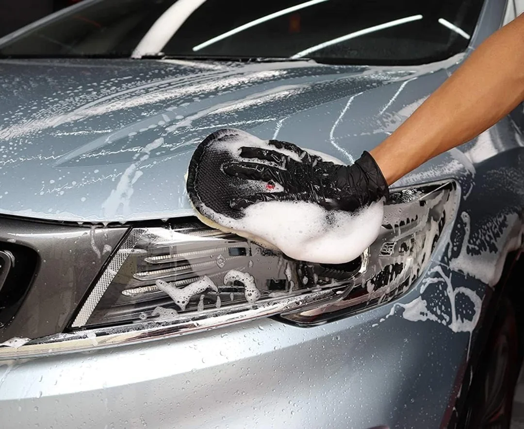 CarFrill Wool Car Wash Gloves | High Density Microfiber, Lint Free, Scratch Free Wash & Polishing Mitt for Automotive Cleaning image 4