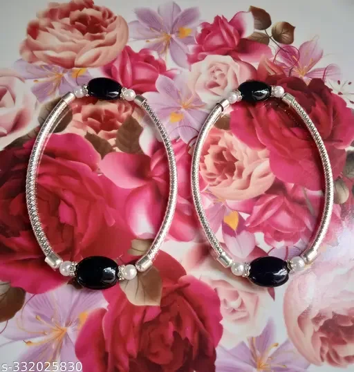 Stylish Anklets for Girls  Latest Design Payal Set  |Adjustable Silver Plated Alloy Anklet | Trendy Beaded Anklet for Women | Ethnic Footwear Accessory image 3