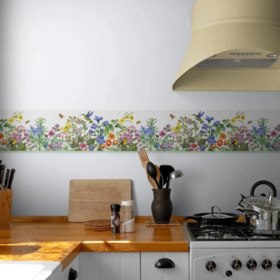 MIRART Peel and Stick Wallpaper Border | Living Garden, 5.25 Inch Width, 5 ft Length image 1
