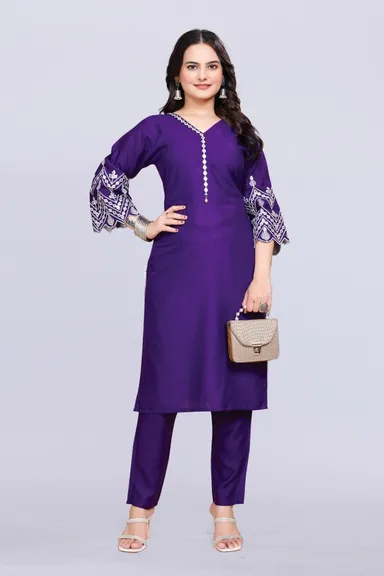 Latest Women Kurta Set Online India | Cotton Rayon Embroidered Kurta Set thumbnail 5