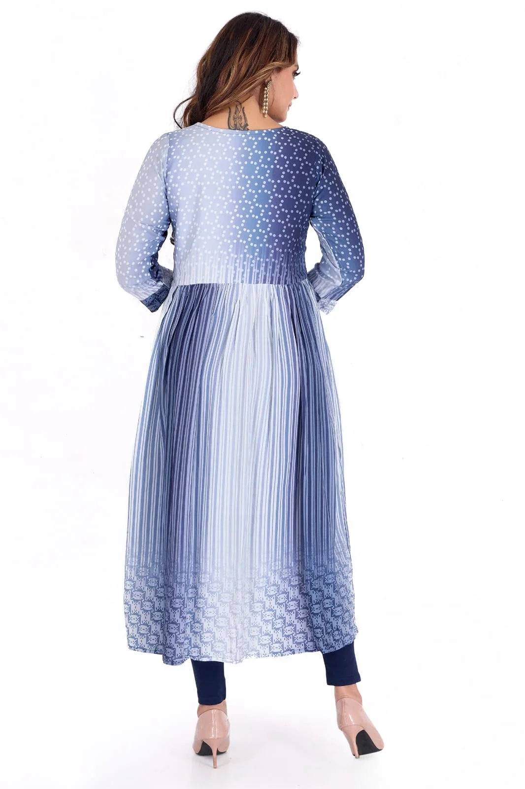 Women’s Blue Tie Dye Flared Kurta Set in Cotton Blend for Festive Wear Casual Ethnic Daily Use Office Party Traditional Outfit India image 5