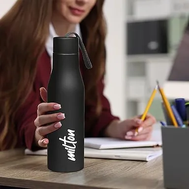 Milton Stainless Steel Water Bottle 1000 ml | Black | Single-Walled Leak Proof BPA-Free | Gym Travel School | Kids & Men | Durable & Portable thumbnail 3