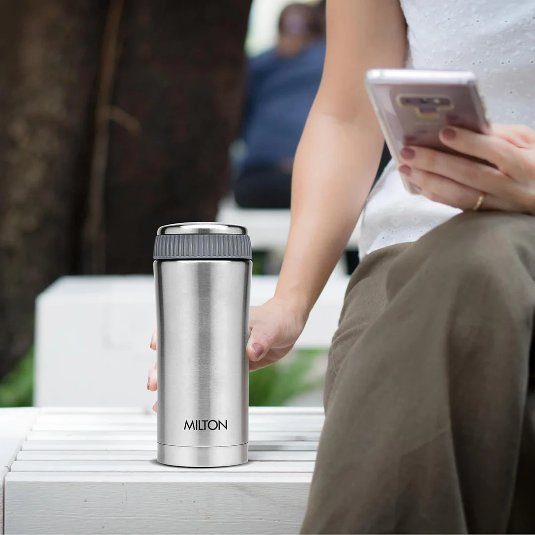 Milton Thermosteel Flask | 420 ml Hot & Cold Vacuum Insulated | Leak & Rust Proof | Silver image 4