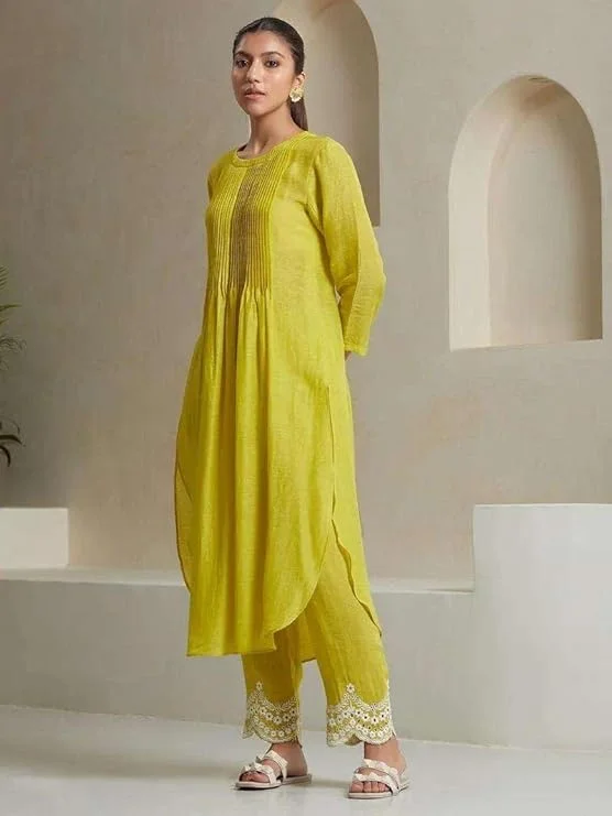 Cotton Printed Flared Kurti with Palazzo and Dupatta | Parrot Green XL | Women’s Cotton Ethnic Set image 2