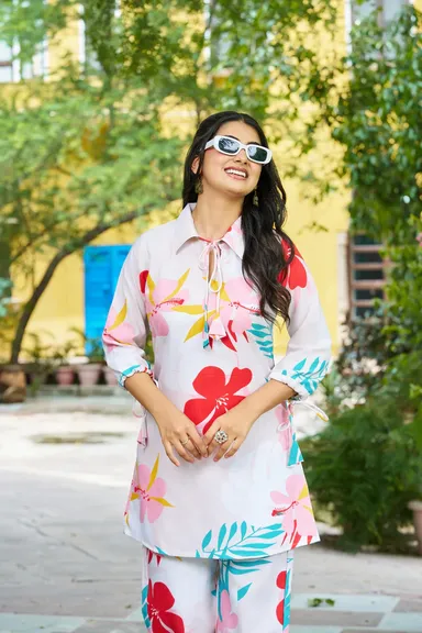 Floral Fiesta Pastel Floral Soft Breathable Two‑Piece Co‑Ord Set Women Casual Brunch Outfit Top & Pants Summer Cotton Blend Elegant Design thumbnail 1