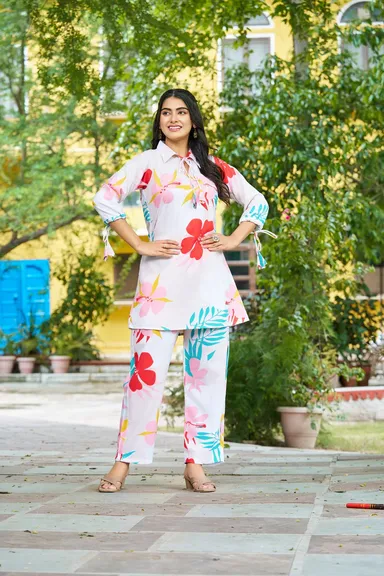 Floral Fiesta Pastel Floral Soft Breathable Two‑Piece Co‑Ord Set Women Casual Brunch Outfit Top & Pants Summer Cotton Blend Elegant Design thumbnail 2