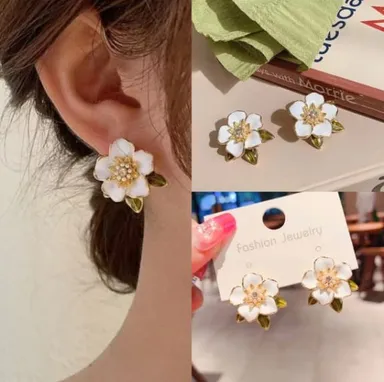 White Camellia Stud Earrings | Pearl Center Floral Studs | Bridal Gift thumbnail 4