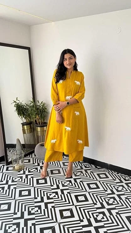 Yellow Cotton Printed Straight Kurti with Pant and  Dupatta Set for Women|Summer Ethnic Wear| L Size image 3