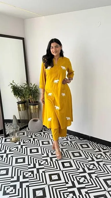 Yellow Cotton Printed Straight Kurti with Pant and  Dupatta Set for Women|Summer Ethnic Wear| L Size thumbnail 3