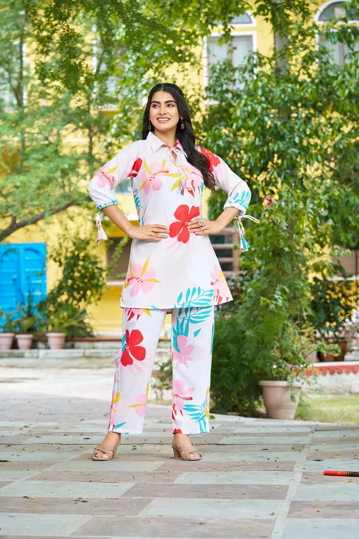 Pastel Floral Casual Women's Co‑Ord Set Breathable Cotton Casual Co‑Ord Outfit Top & Bottom Summer Wear Size L Elegant Floral Print Casual Lounge Set image 3