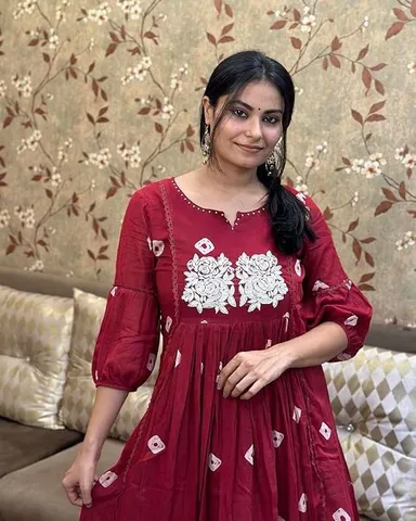 Women Cotton Printed Kurti | Long Anarkali | Pant Set | Casual & Party Wear | Maroon-L thumbnail 3