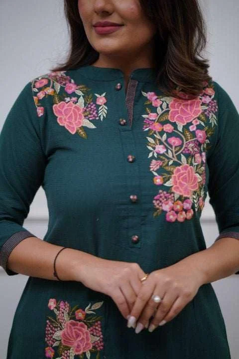 Women’s Cotton Printed |Straight kurta pant combo  |  Casual Daily Wear Ethnic Kurta Set | Office & College image 2