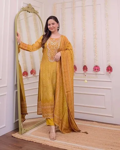Women’s Silk Embroidered Straight Kurti Set | Pant & Dupatta | Party, Festive & Office Wear|Size L thumbnail 2