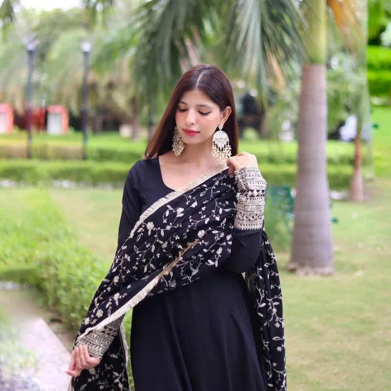 Black Anarkali Kurta Set S Size | Sequence Embroidery, Party Wear Suit with Dupatta for Women image 3