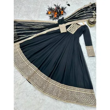 Fancy Embroidered Anarkali Kurta Set | Medium Size|Dupatta Included Elegant Partywear thumbnail 3