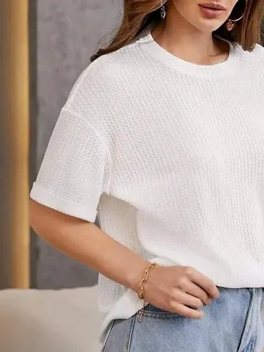 Women Casual White T-Shirt M | Soft Cotton Blend Everyday Tee thumbnail 3