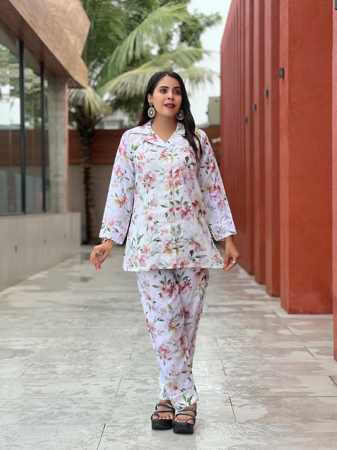 Elegant Pastel Floral Co-ord Set for Women, M Size, Summer Two-Piece, Casual & Party Wear image 3