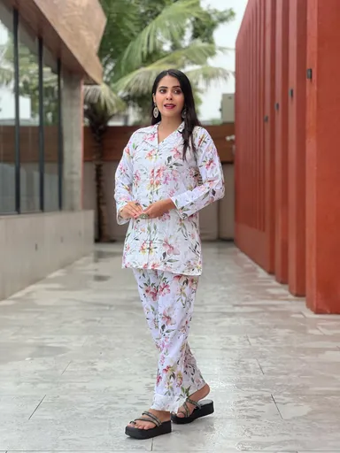 Elegant Pastel Floral Co-ord Set for Women, L Size, Summer Two-Piece, Casual & Party Wear, Trendy Designer Outfit thumbnail 1