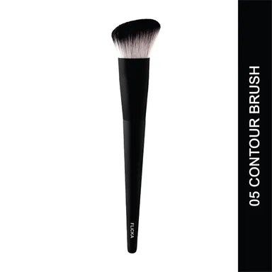 Flicka 05 Contour Brush | Soft Synthetic Precision Angled Sculpting Brush | Women Face Tool