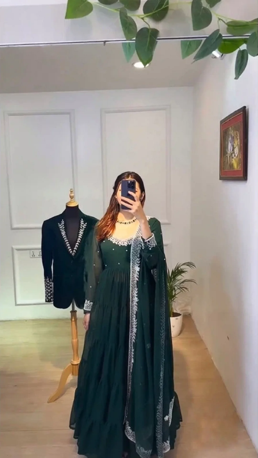 Emerald Green Hand‑Embroidered Georgette Anarkali Suit L Size | Party & Wedding Ethnic Wear Women image 2