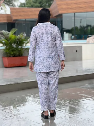 Floral Co-ord Set | Soft Fabric Two-Piece for Medium Size Women | Casual Lounge Wear | Comfortable Daily Outfit thumbnail 3
