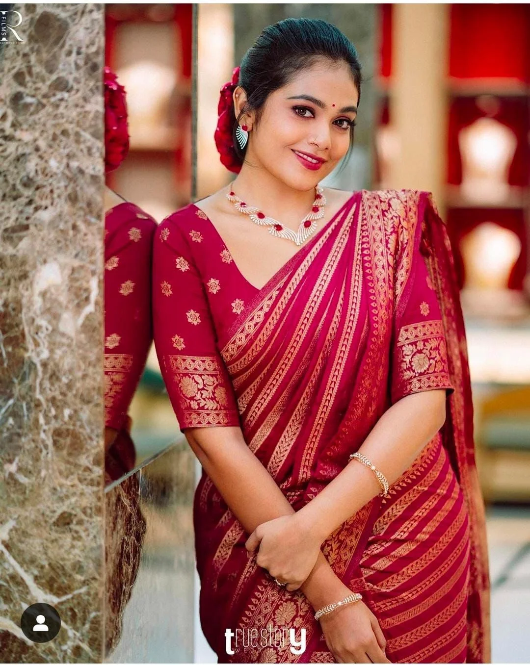 Soft Lichi Silk Saree | Rich Jacquard Work Pallu | Jacquard Border Blouse | Elegant Wedding Saree image 3