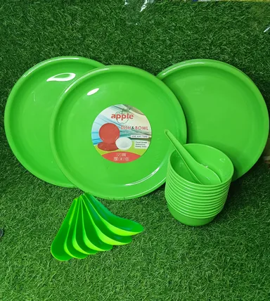 Solid Dinner Set Collection | 18 Pieces Green Plates, Bowls, Spoons for Home & Kitchen Use, Durable & Stylish Dinnerware Set|Green