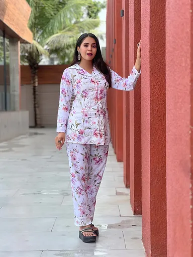 Elegant Pastel Floral Women’s Cotton Co‑Ord Set Two‑Piece Summer Outfit  Breathable Floral Top & Matching Bottom Casual Holiday Ensemble thumbnail 0