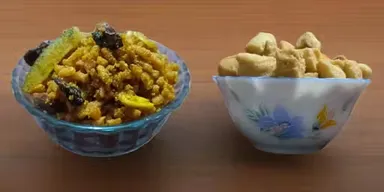 Crunchy Poha Chivda & Shankarpali Snack Combo | Traditional Indian Snacks | 500gm Each | Best for Festivals & Parties thumbnail 0
