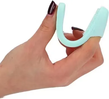 Silicone Face Cleansing Brush-2 Pc Blackhead Remover & Pore Cleanser Tool | Travel‑Size Massage Brush Green & Red thumbnail 2