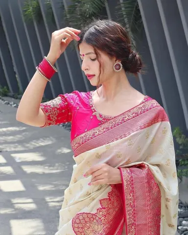 Banarasi Jacquard Saree | Off-white Pink Lightweight Soft Silk | Wedding Festive Wear thumbnail 4