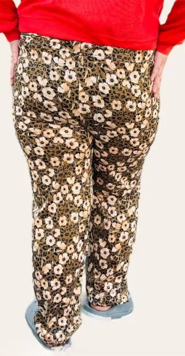 Women Plus Size Stretchable Lowers | Cotton Blend | 2 Pockets | Summer Casual | 4XL Size thumbnail 1