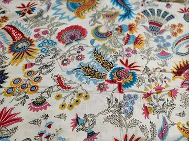 Cream Jaipuri Hand Block Printed Cotton Fabric 10 Meter 44 Inch Width for Women Kurtis, Dress Material & Ethnic Wear. thumbnail 2