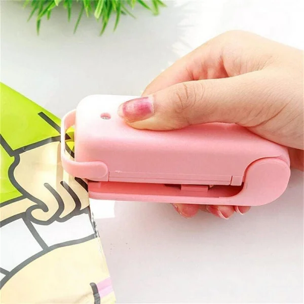 Mini Plastic Bag Sealer Machine Handheld Food Sealer Pack of 1 image 3