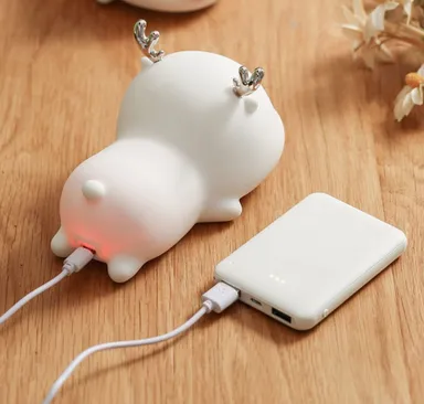 Silicone Deer Night Light |Soft Touch USB Rechargeable LED Kids Bedside Lamp thumbnail 3