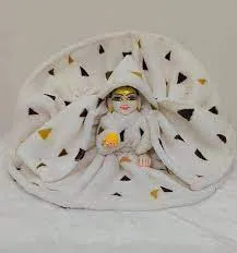 Laddu Gopal Ji Winter Special Woolen Dress with Cap Random Color & Design for Winter Season |Traditional Indian Clothing for Krishna Idol| Unique & Warm Woolen Outfit Combo thumbnail 0