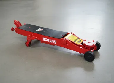 Hukums 25 Ton Heavy Duty Trolley Hydraulic Floor Jack – Industrial | Automotive Workshop Jack thumbnail 1