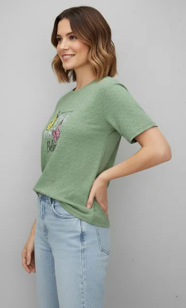 Green Casual T-Shirt for Women Lightweight Popcorn Fabric Summer Wear Comfortable Daily Casual Top Breathable Cotton Blend Tee thumbnail 2