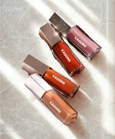Vagons Everyday Red Edition Set of 4 Long Lasting Liquid Lipsticks 30 ml Matte Waterproof Smudge‑Proof Red Shades Combo Pack for Women India thumbnail 0