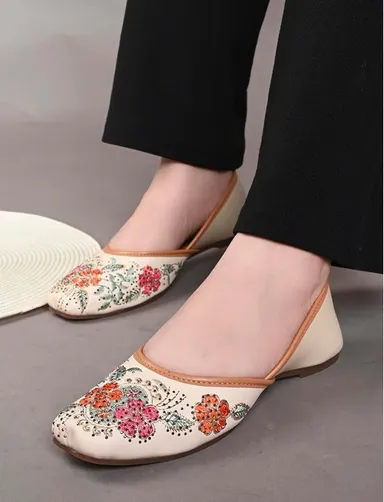White Floral Embroidered Women Ethnic Flats Jutti Shoes | Traditional Indian Slip-On Ballet Style Handmade Embroidery Comfort Festive Wear thumbnail 4