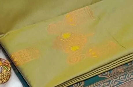 Olive Green and Teal Blue Dual-Tone Soft Silk Saree with Traditional Copper Zari Weaving and Tasseled Pallu image 2