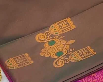 Traditional Dual-Tone Mustard | Rani Pink Kanchipuram Style Soft Silk Saree with Rich Zari Pallu and Intricate Temple Border image 2