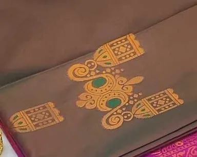 Traditional Dual-Tone Mustard | Rani Pink Kanchipuram Style Soft Silk Saree with Rich Zari Pallu and Intricate Temple Border thumbnail 1