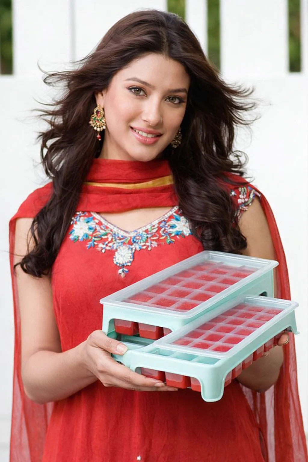 Pack of 2 Plastic Ice Cube Tray with Cover Lid, Mint Green 14 Compartment Ice Maker Mould, BPA Free Freezer Tray, Easy Pop Out Ice Cubes, Stackable Storage Design for Home Kitchen, Juice Whiskey Cocktail and Cold Drinks image 1