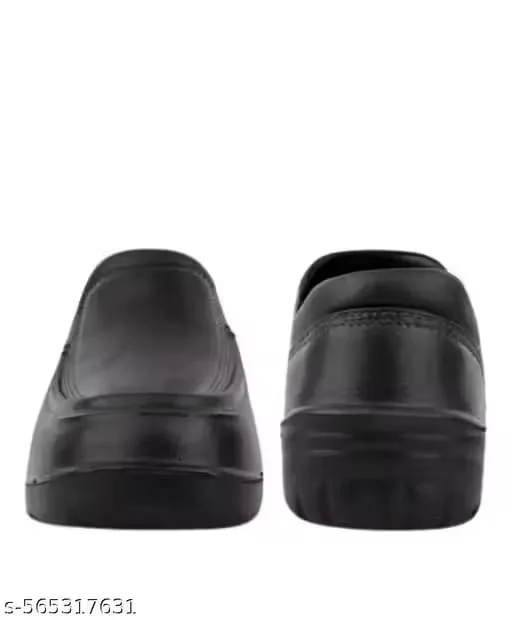Men’s Waterproof Slip-On Rubber Shoes – Casual Outdoor Shoes for Daily Wear Men’s Waterproof Slip-On Rubber Shoes – Casual Outdoor Shoes for Daily Wear 6 image 3