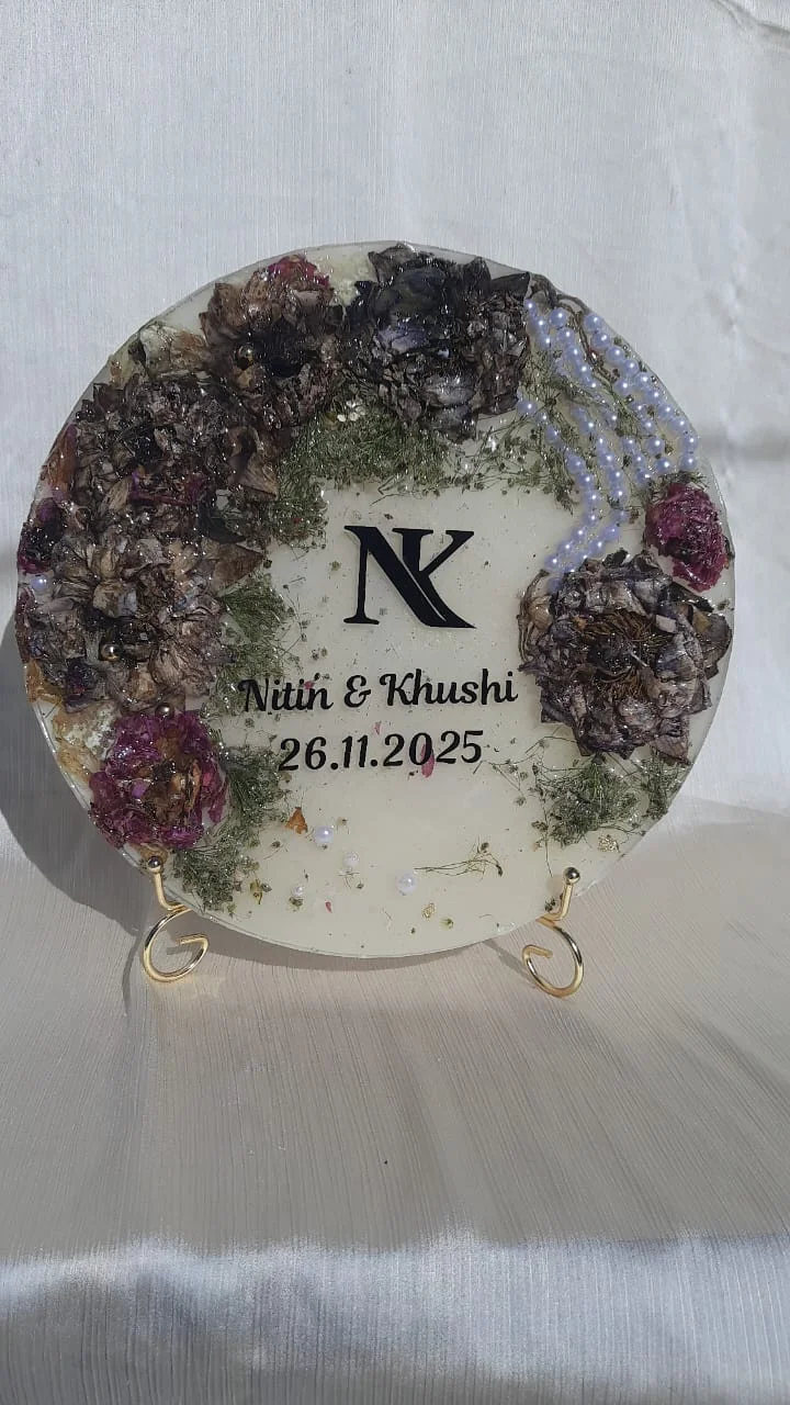 Custom Wedding Varmala Preservation Resin Plaque Keepsake with Real Flowers Names Date Personalised Gift for Couples Home Décor Wall or Table Display Luxury Memory Block image 1