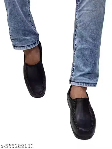 Men’s Waterproof Casual Slip-On Shoes – Black (Rubber/Plastic) Size 6 thumbnail 1