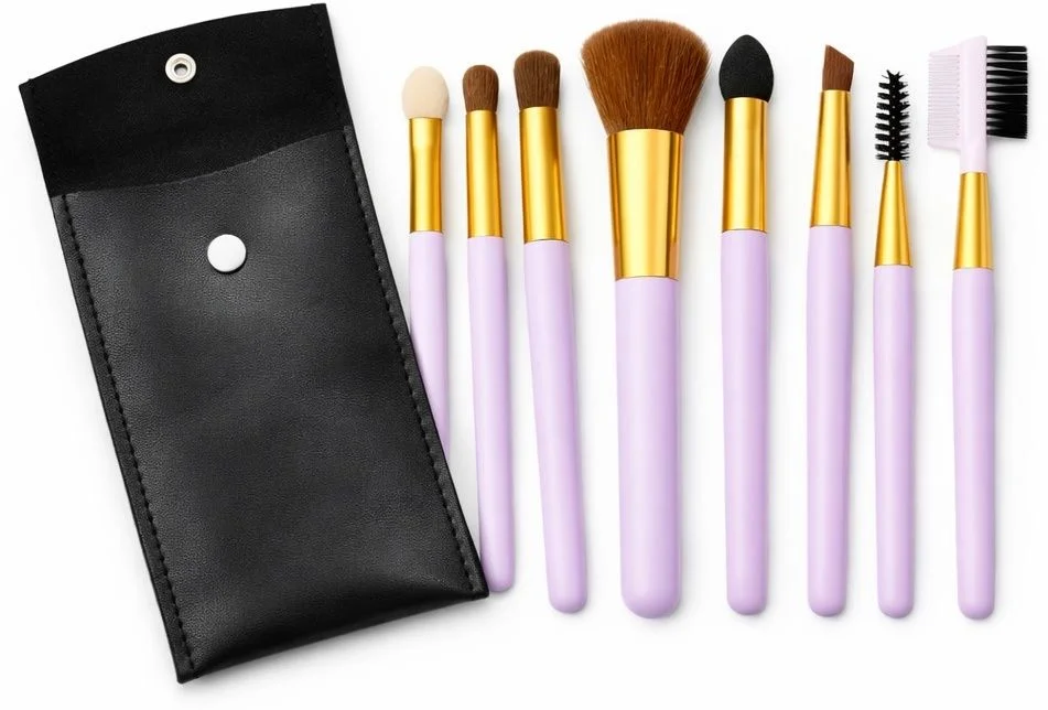 The Lavender Essentials: 8-Piece Professional Makeup Brush Set with Sleek Protective Travel Pouch image 3